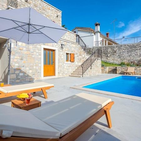 Villa Beram Extérieur photo