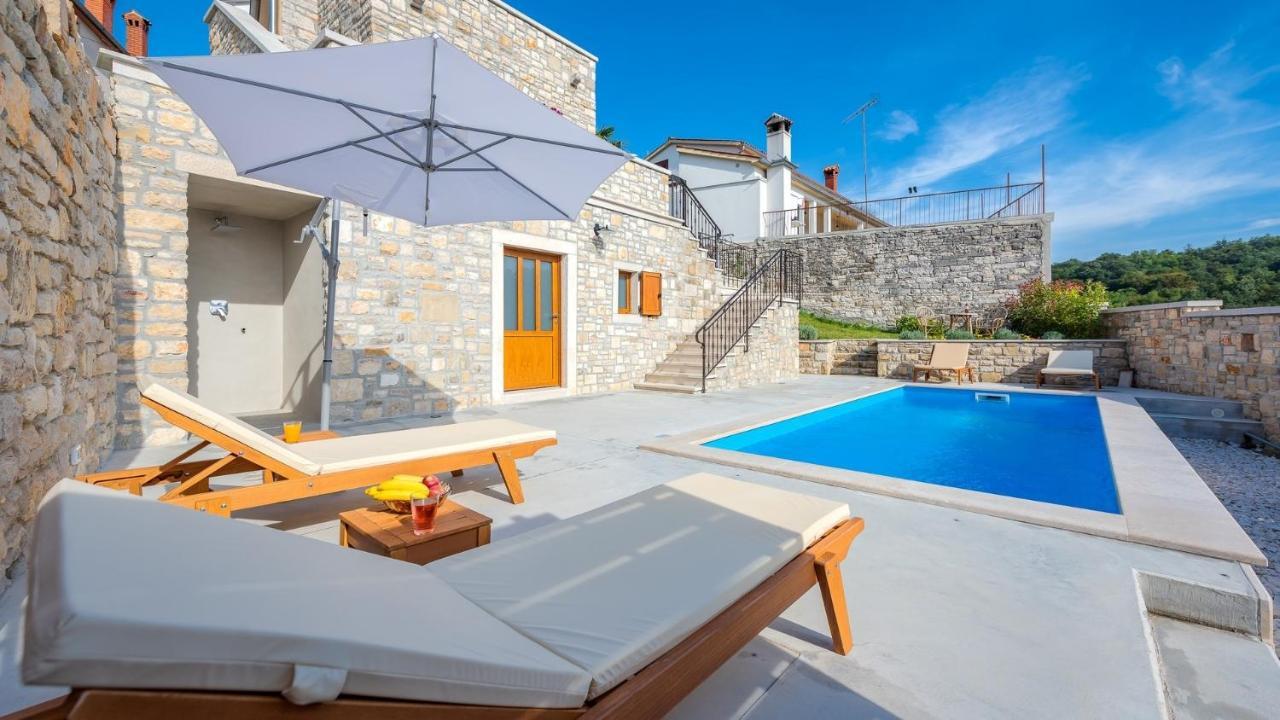Villa Beram Extérieur photo