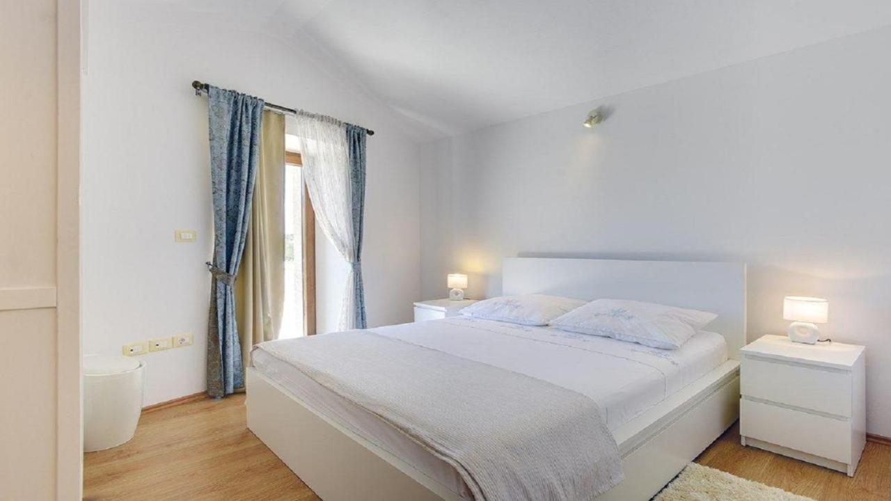 Villa Beram Extérieur photo